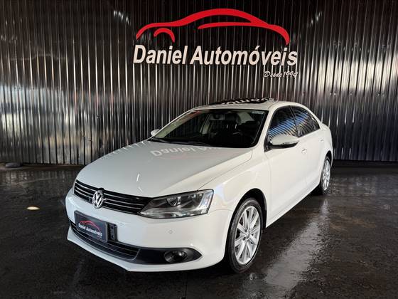 VOLKSWAGEN JETTA 2.0 COMFORTLINE FLEX 4P TIPTRONIC VOLKSWAGEN JETTA 2.0 COMFORTLINE FLEX 4P TIPTRONIC